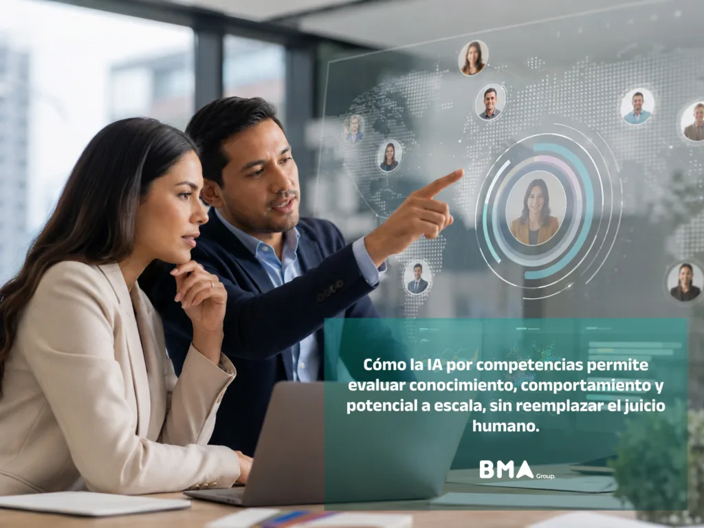 Profesional en una entrevista por competencias asistida con IA; ilustra cómo BMA Generative Interview™ descubre talento más allá del currículum.